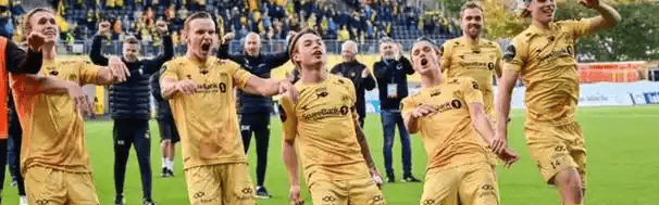 周二013欧冠前瞻：国米主场背水一战！残阵翻盘VS黑马狂潮，总进球3+稳了？