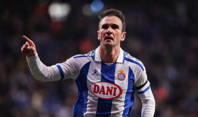 西班牙人主场1-1被西甲垫底皇家奥维耶多逼平，最新积分榜全面更新