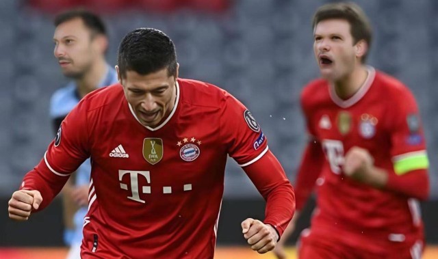 德甲巅峰对决：勒沃库森主场狙击拜仁，南大王欲双杀巩固霸权！